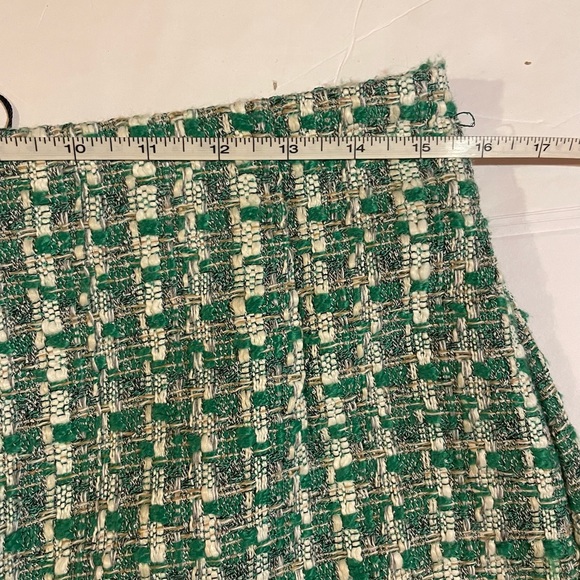 Green Tweed Primark shorts - Picture 5 of 5